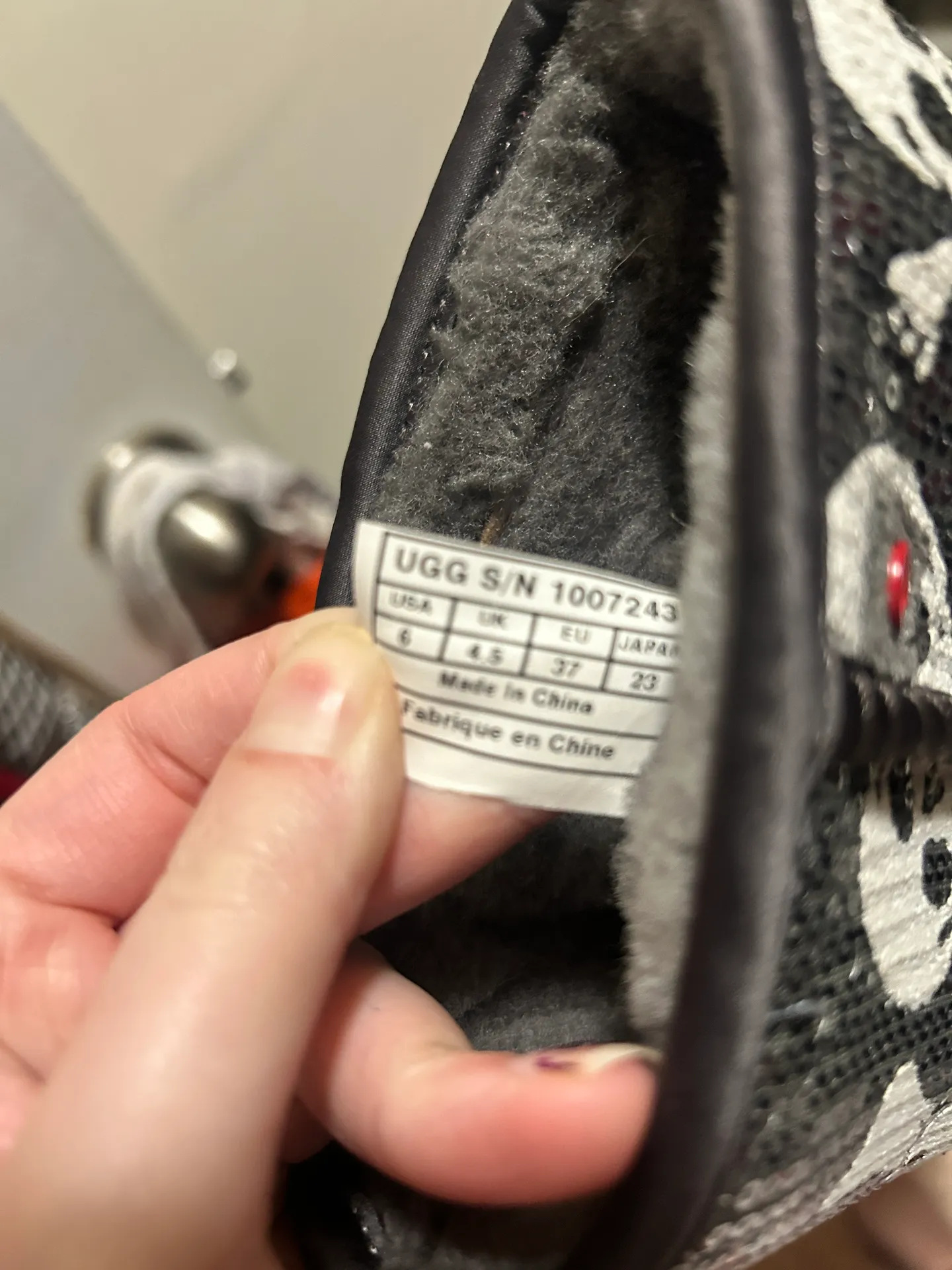 UGG Boots - Sequin Skulls - Image 3