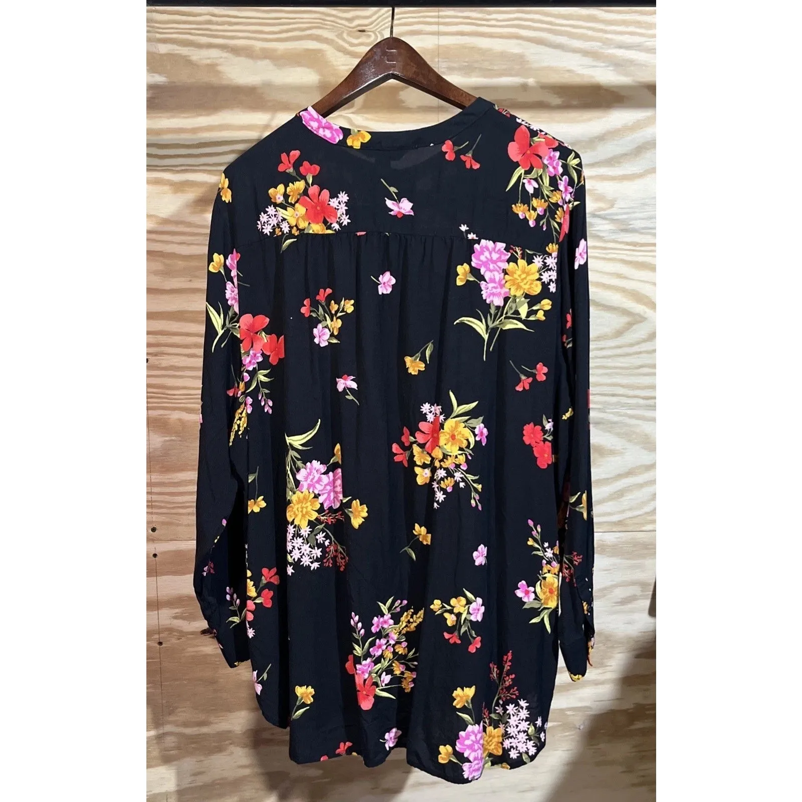 Old Navy The Tunic Shirt Black Multicolor Floral Popover Blouse Size XXL - Image 2