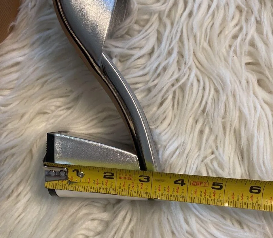 SCOOP Sandals size 8.5 color silver heel 3” stable BNWOT please see all photos - Image 9