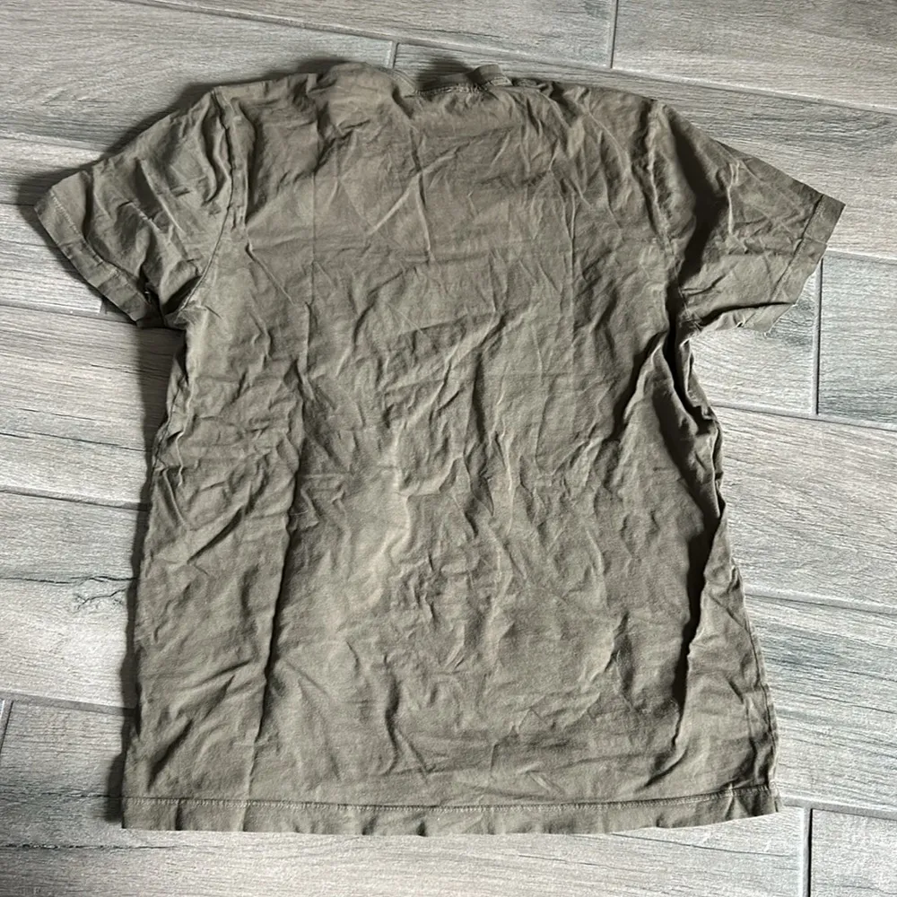 Todd Snyder olive tshirt Green Size M - Image 3