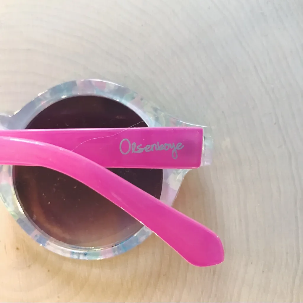 Olsenboye Round-Frame Floral Patterned Sunglasses - Image 3