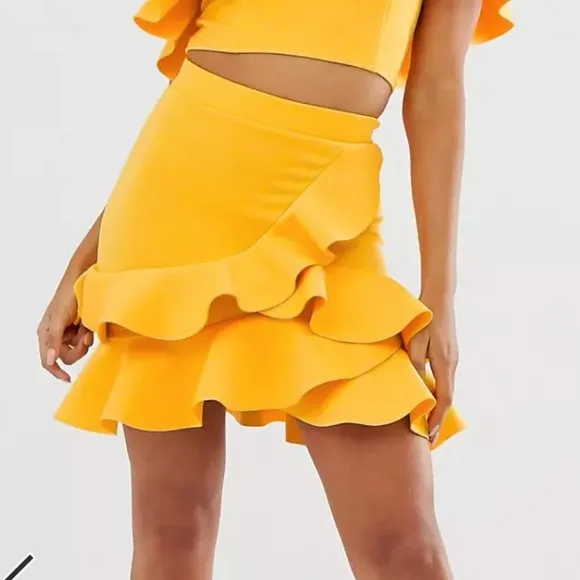 ASOS | Yellow Scuba Tiered Ruffle Mini Skirt Sz 4 - Image 9