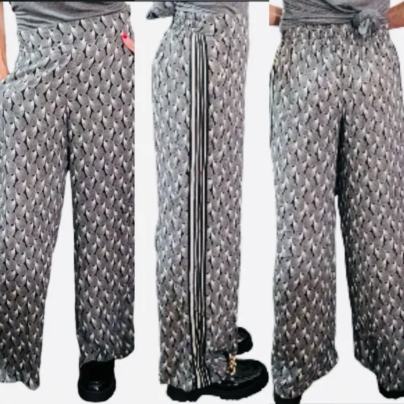 Max Studio Wide Leg Neutral Geometric Black White Print Pull-Up Pants Size L - Image 2