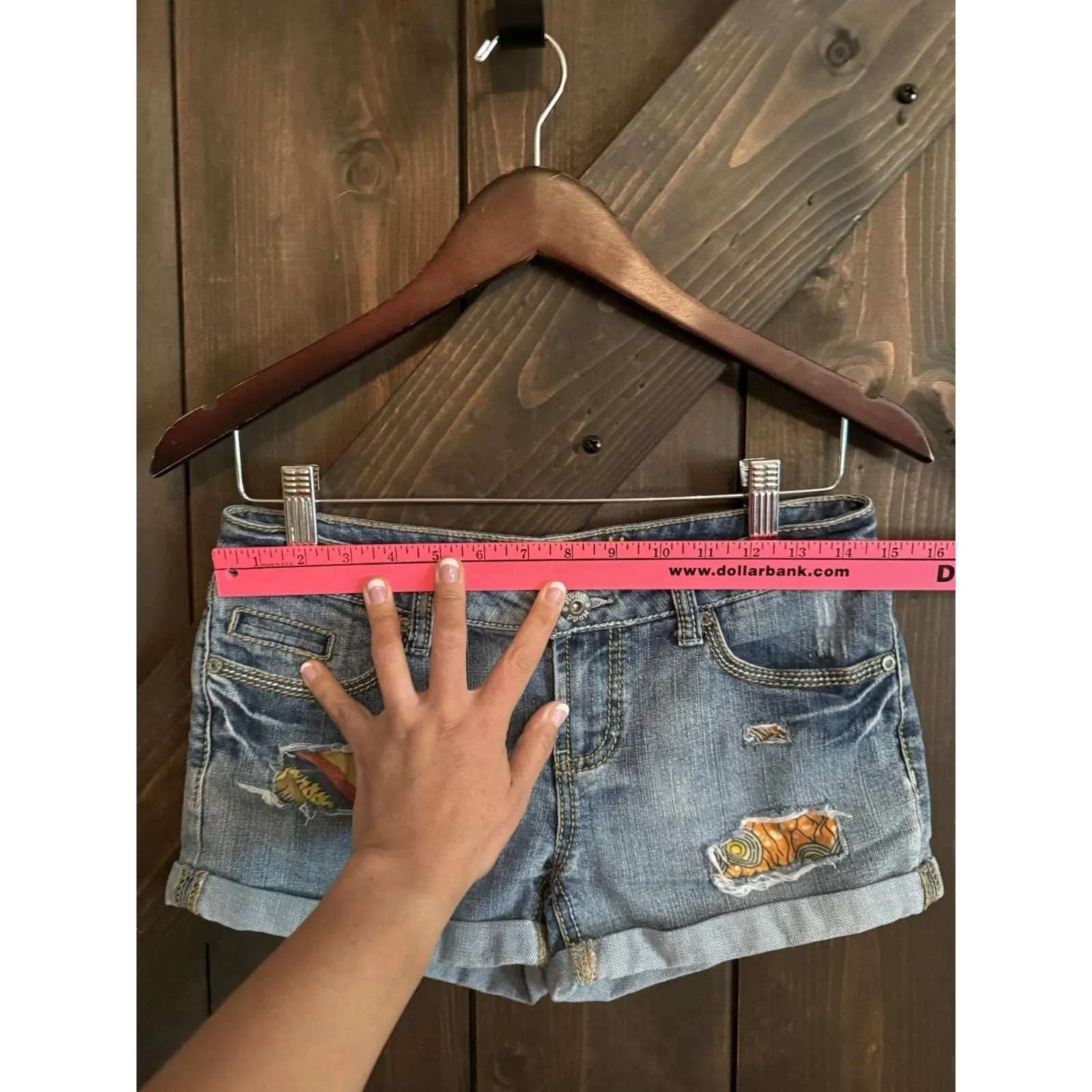 Mudd Juniors Women's Sz 5‎ Boho Denim Y2K Jean Shorts Cuffed Distressed Hippie - Image 6