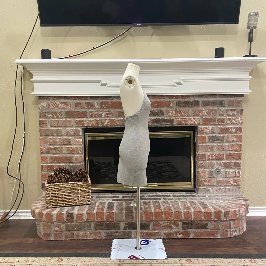 Divided by H&M silver metallic spaghetti strap knee-length dress / XS / EUC - Image 7