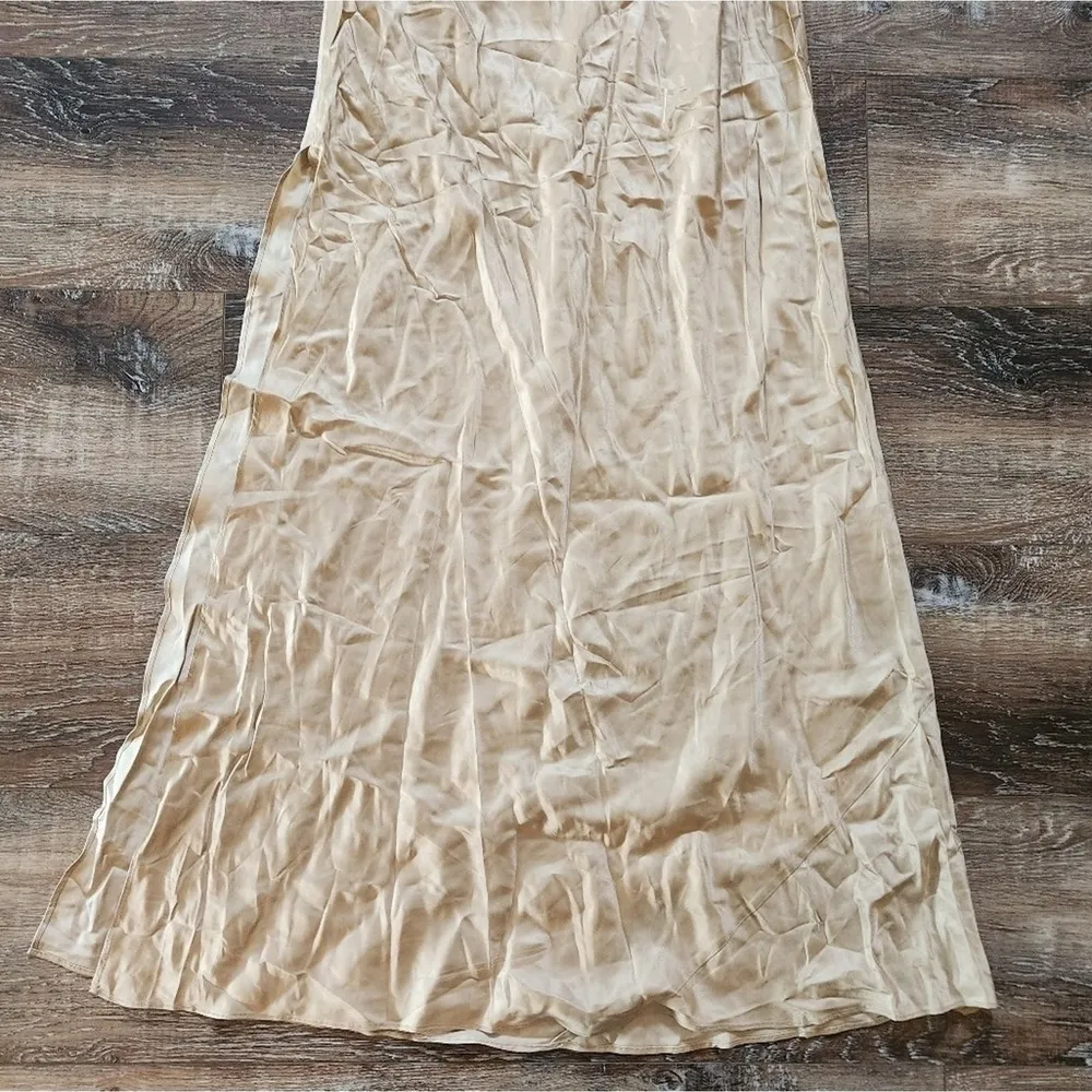 Weekend Stories Gabrielle Midi Dress Small In Champagne Satin NWT Sleeveless - Image 9