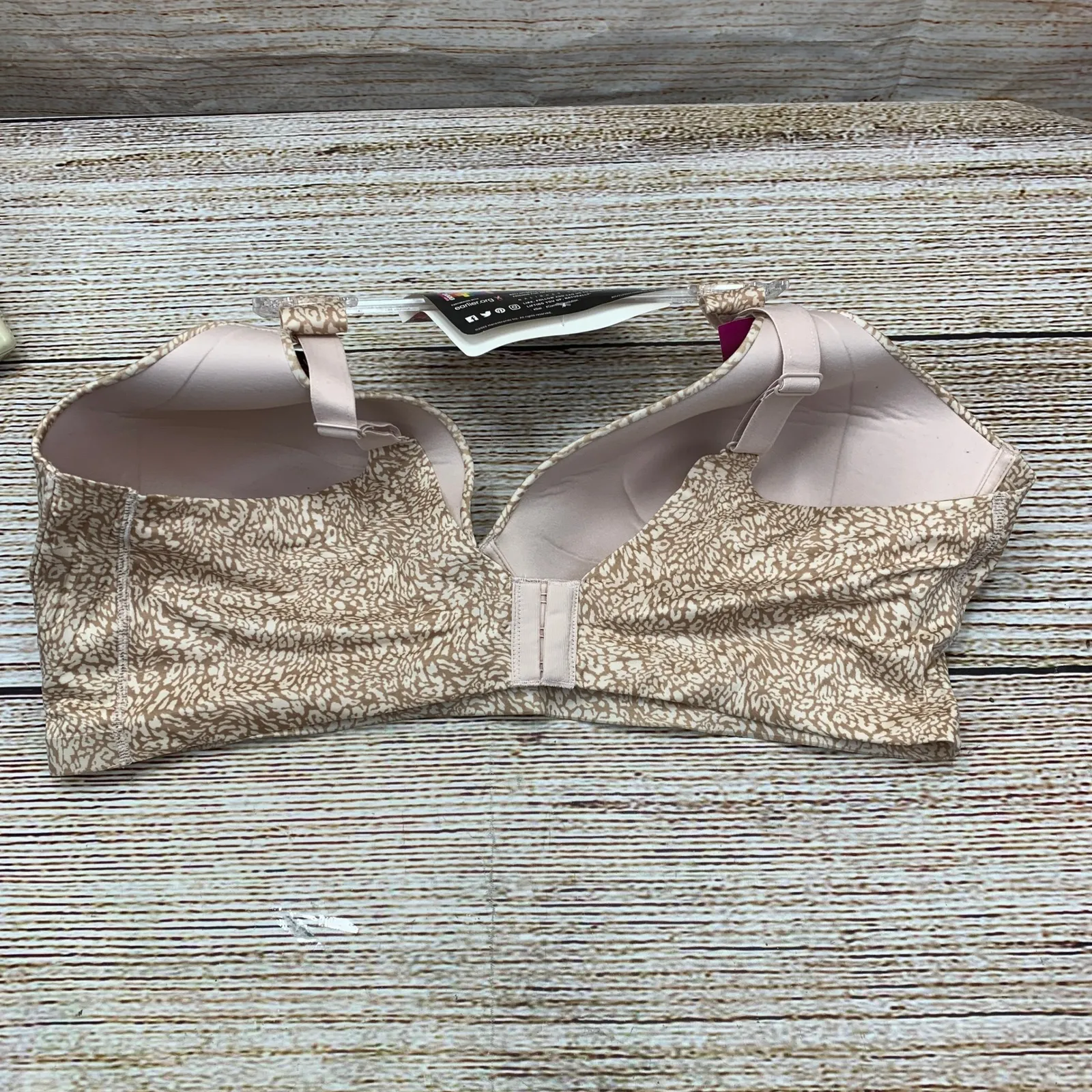 Bali Comfort‎ Revolution Wirefree Bra DF3462 Animal Print [3XL/3XG] NWT - Image 4