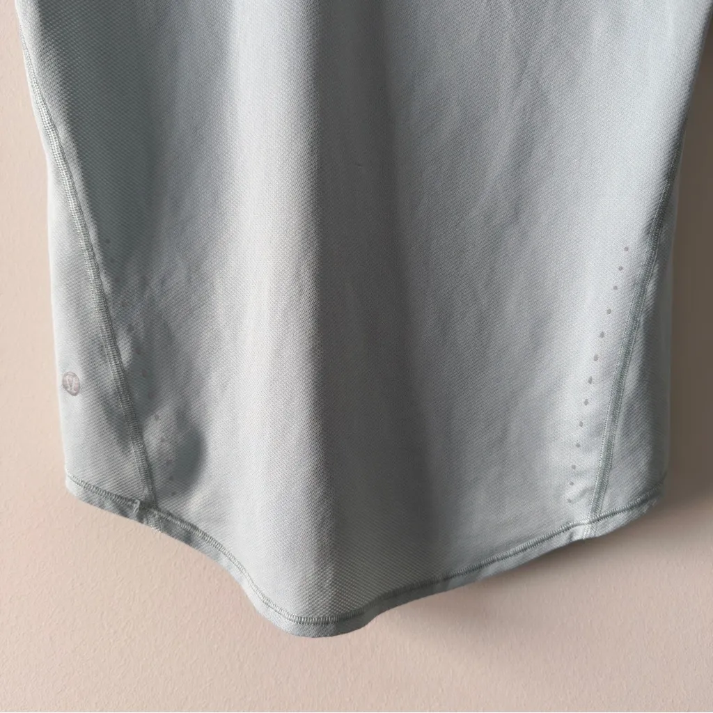 Lululemon Athletic pale green short sleeve tee top t-shirt stretch crew neck EUC - Image 7