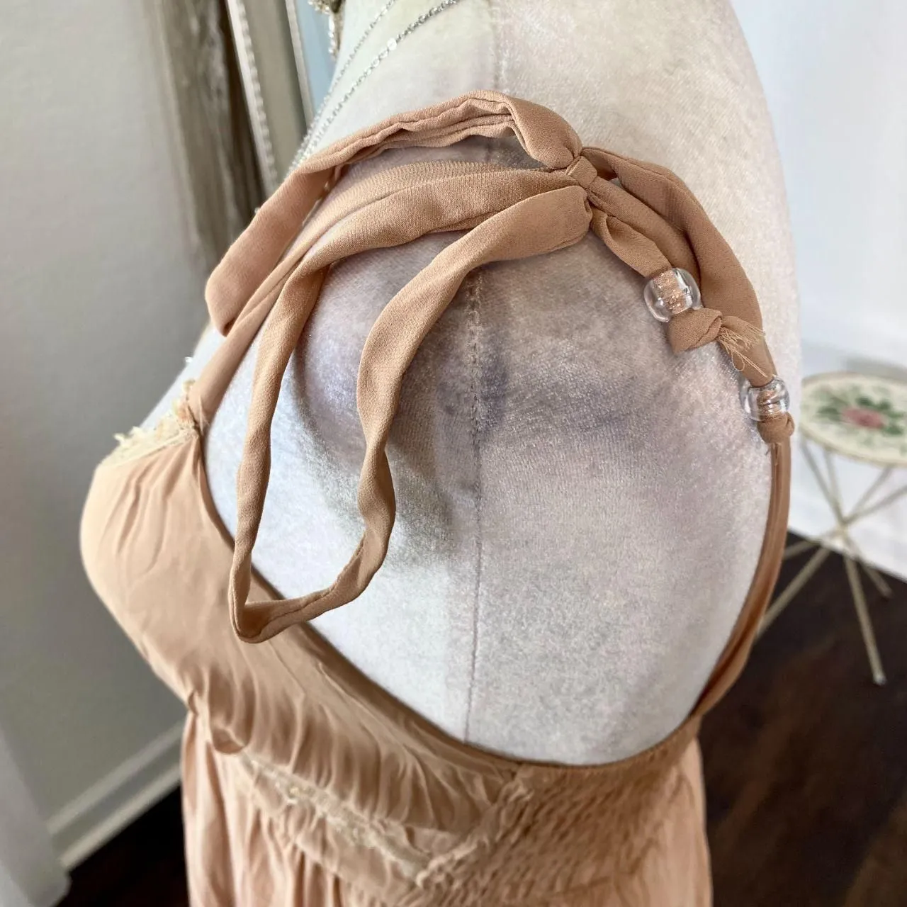 GIO Early 2000's Whimsygoth Babydoll Tan Cream Sequin Mesh Midi Dress M Size M - Image 4