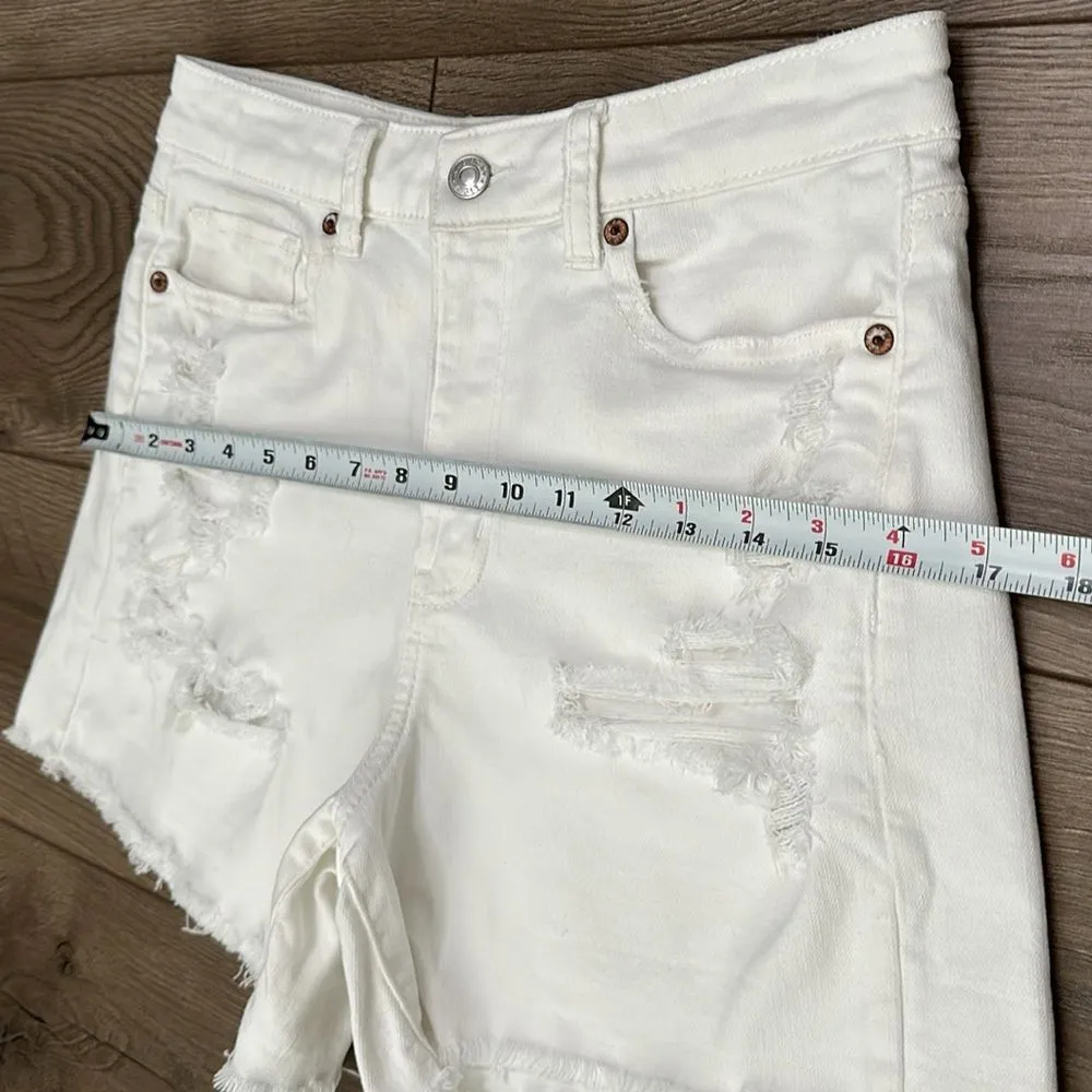 American Eagle‎ Mom High Rise White Stretch Jean Shorts Size 4 - Image 7