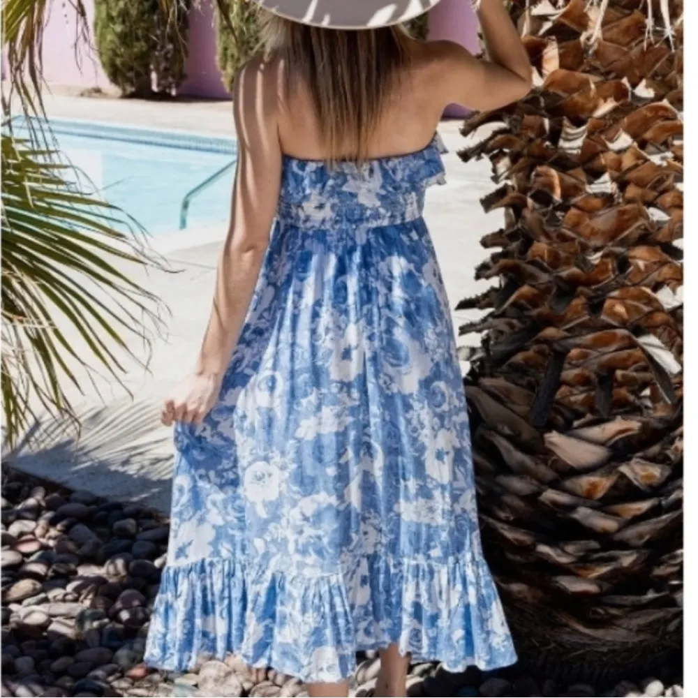 Vici Ruffle Strapless Santorini Blue Floral Midi Dress Size Large - Image 3