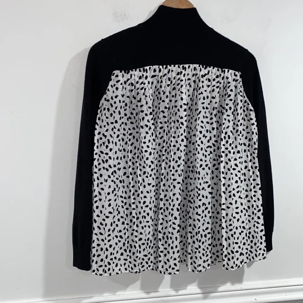 Ann Taylor sweater black pleated polyester‎ printed back xs - Image 6