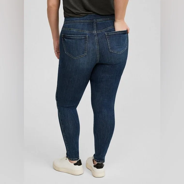 Torrid Lean Jean Skinny High-Rise Front Fade Dark Wash Jean Jeggings - size 2 - Image 11