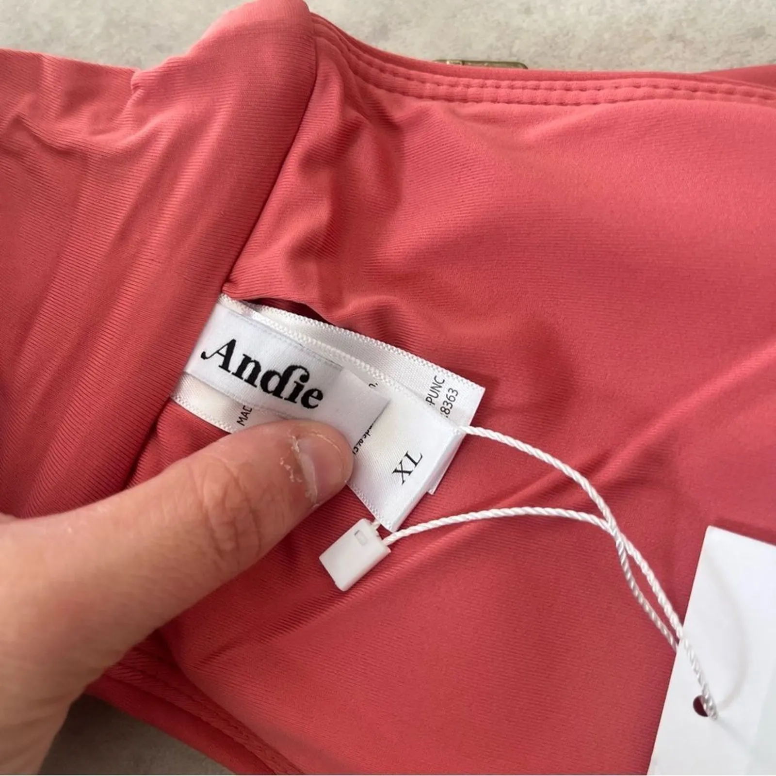 NWT Andie Swim Punch Pink Bandeau Bikini Scala Top Strapless XL V Notch - Image 7