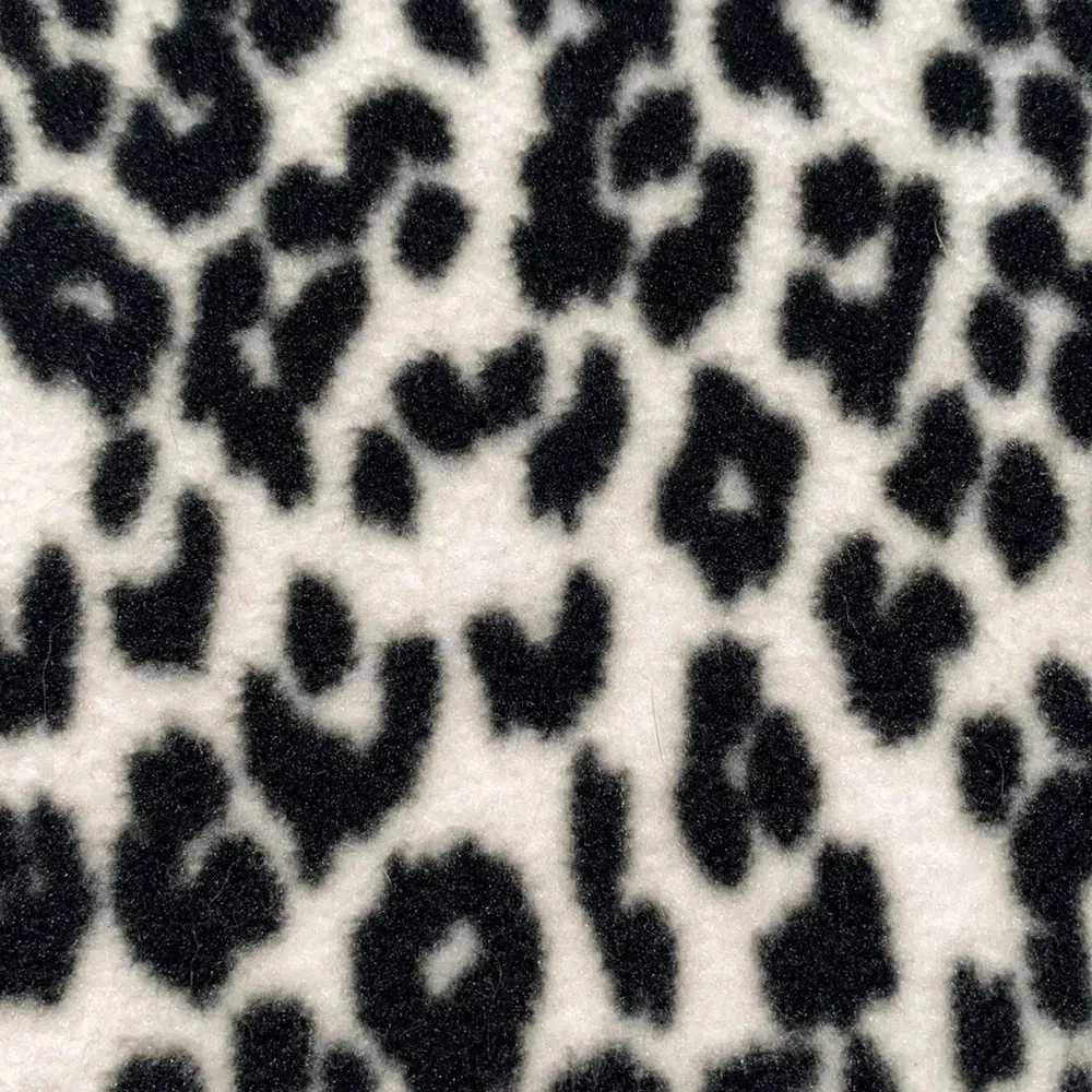 MERONA Leopard print warm soft fleece feeling scarf with tassels NEW size OS - Image 4