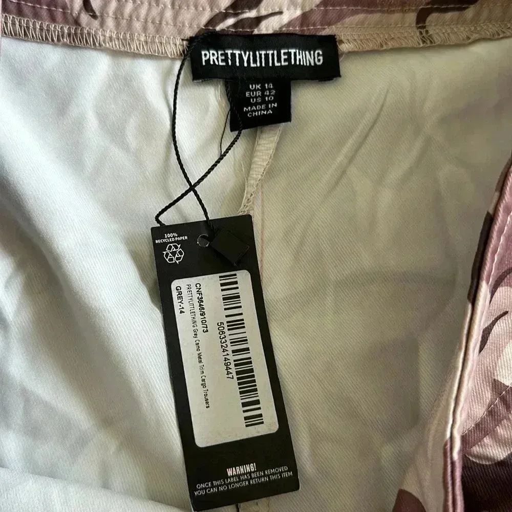 NWT PRETTYLITTLETHING Grey Camo Metal Trim Cargo Pants Sz 10 - Image 8