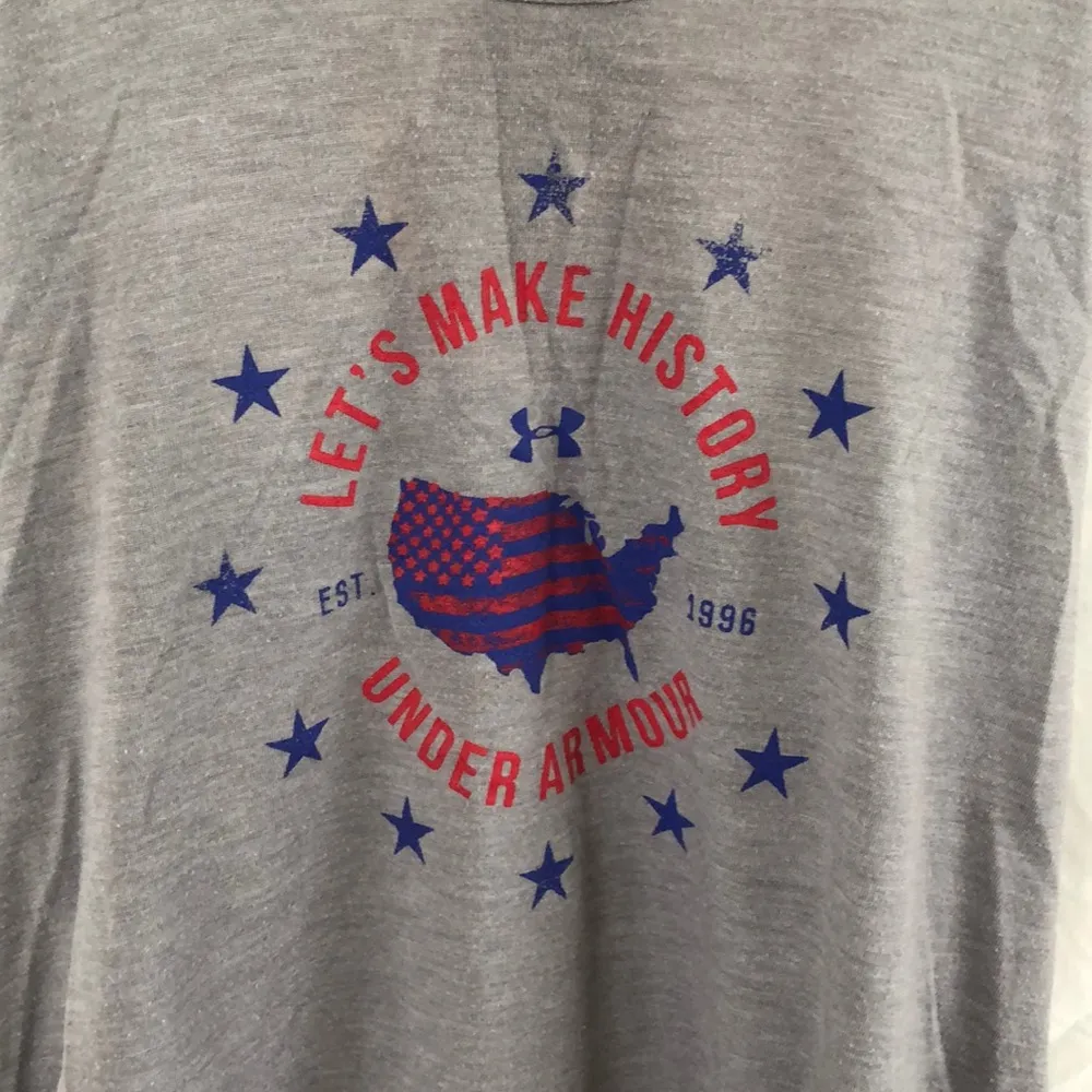 Under Armour Tank Top Size S - Image 2