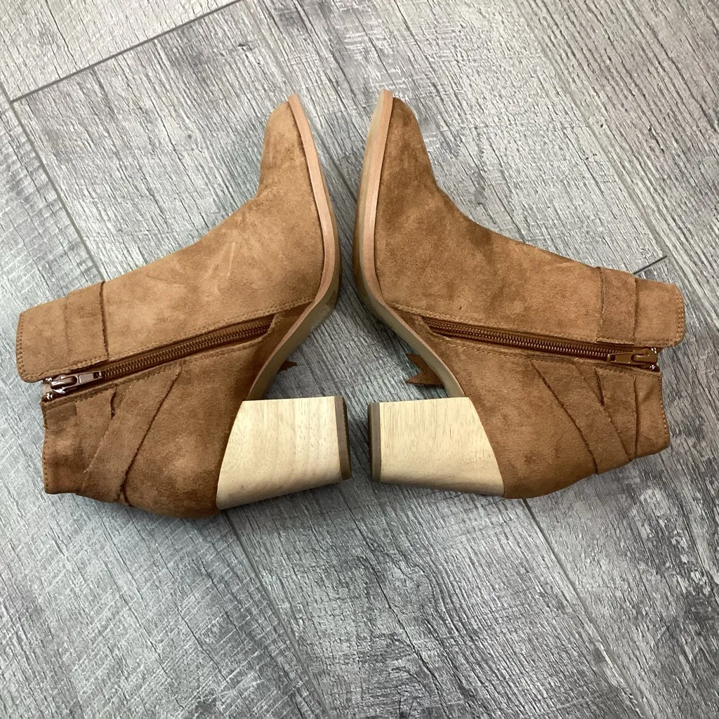 FR x FP Vegan Alameda  Ankle Boots Size 7M - Image 6