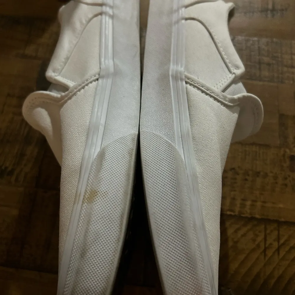 Vans  Women's Size‎ 8.5 White ASHER SLIP-ON SKATE SHOES - Image 5