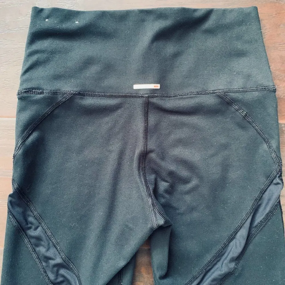 Black Mesh High-Rise/Waisted Cropped 23" Tights/Leggings | Size: S - Image 10