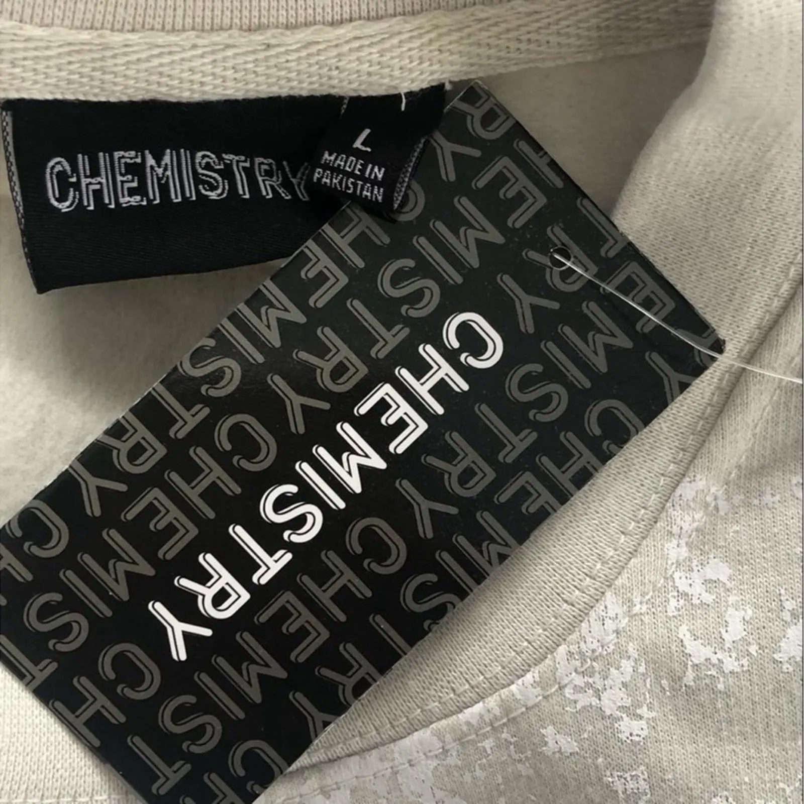 Chemistry Après-ski Club Crewneck Sweatshirt NWT Size Large Winter - Image 3