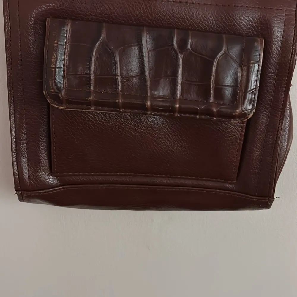 Vintage Gitano Elegant Brown Leather Shoulder Bag KISS Lock Multi Compartment - Image 2