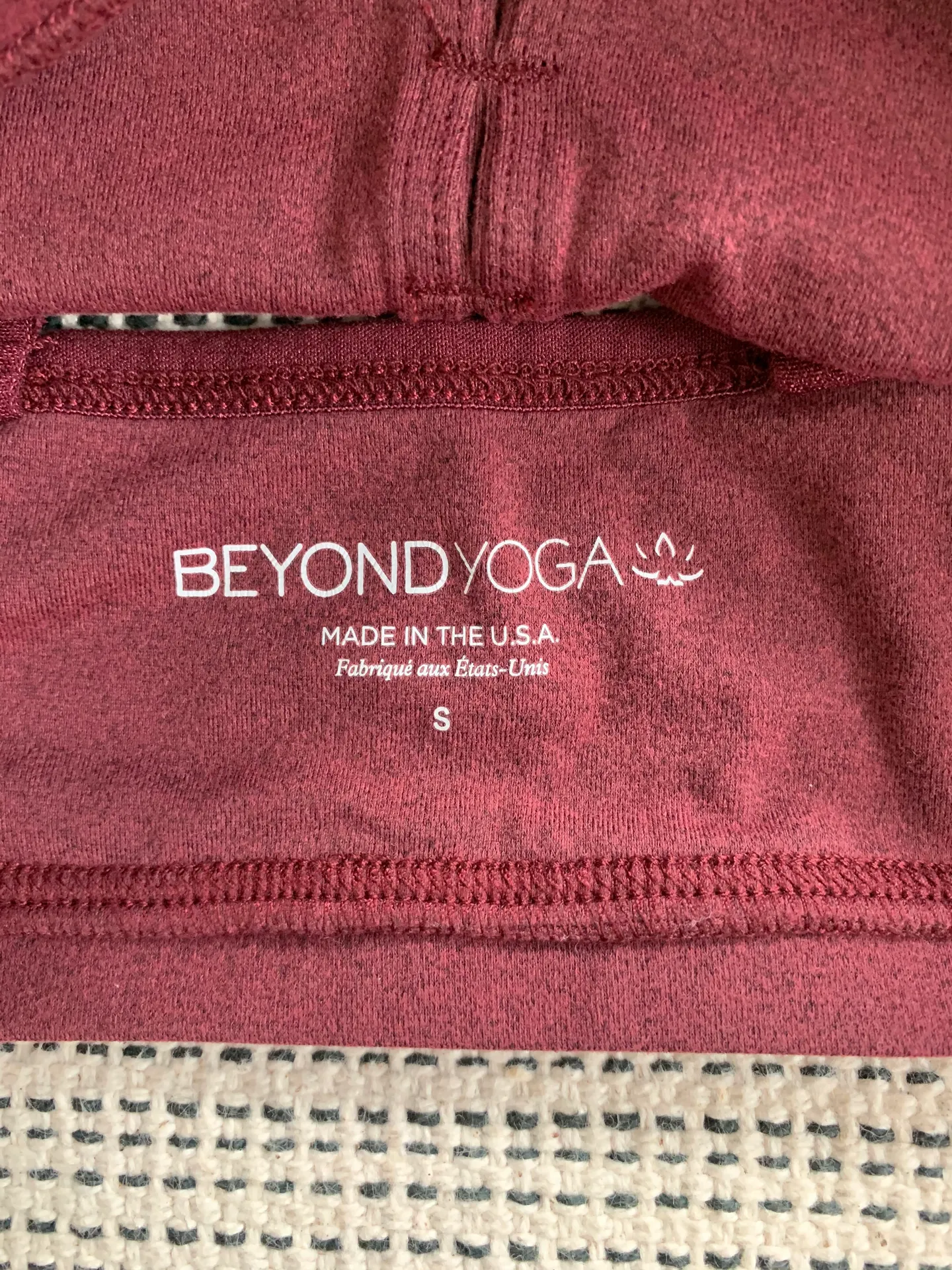 Beyond Yoga Team Burgundy Bra S - Image 7
