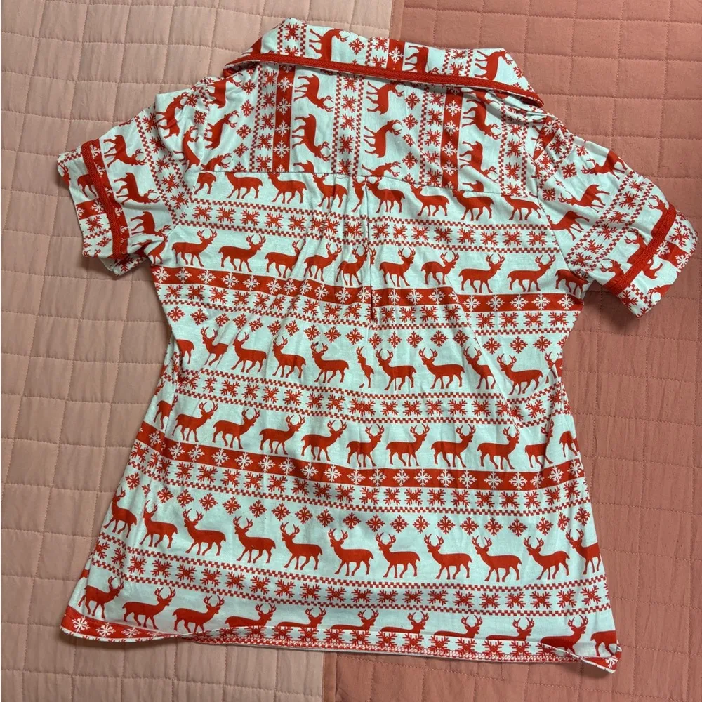 Amazon Christmas PJ shirt - Image 5