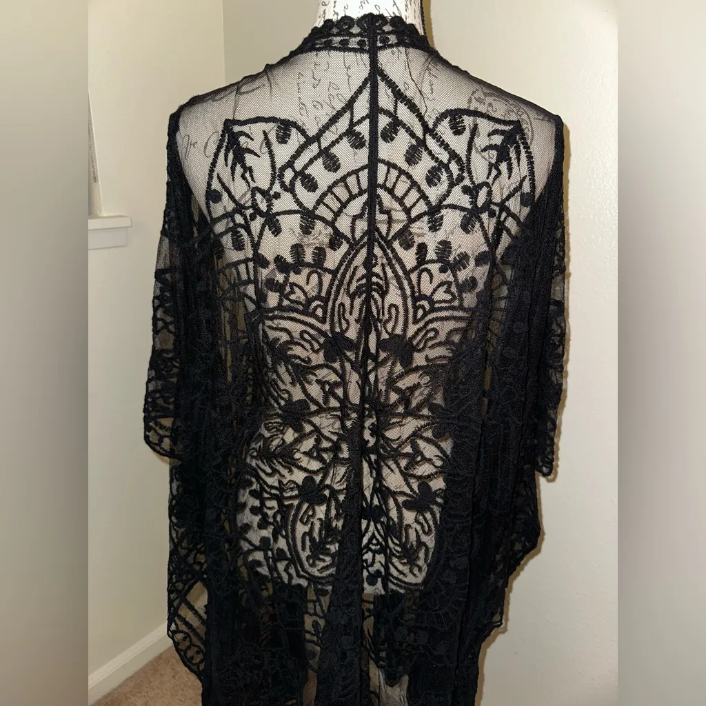 Black Sheer Embroidered Lace Kimono Duster – One Size Size undefined - Image 2