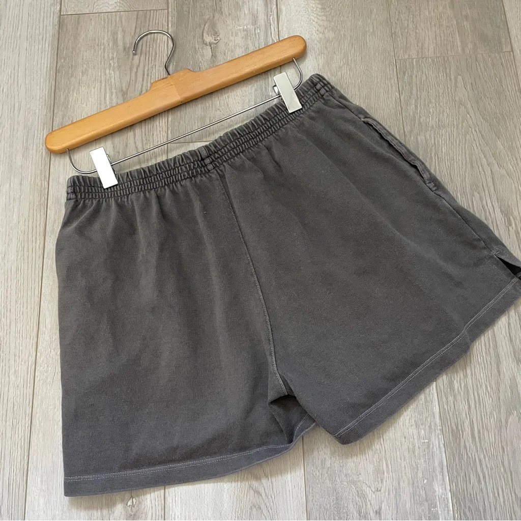 Brandy Melville Shorts cotton thick sweat womens Gray (one size) lounge casual - Image 4
