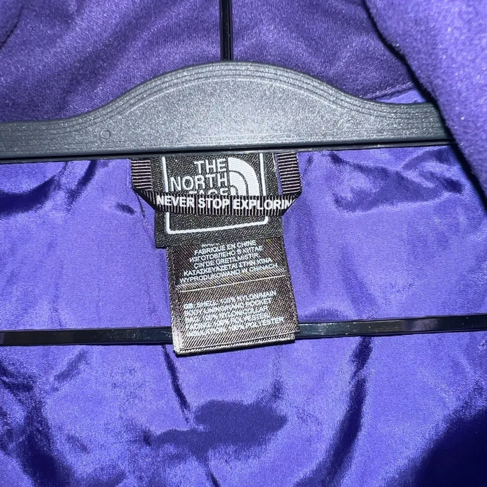 The North Face Deep Purple Quilted Vest - Image 3