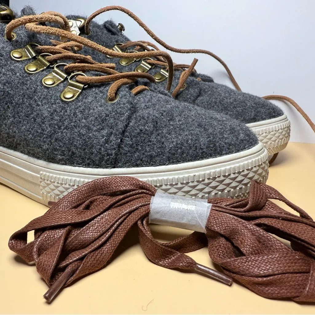 Gray Wool Band of Gypsies Women's Sneakers - Image 3