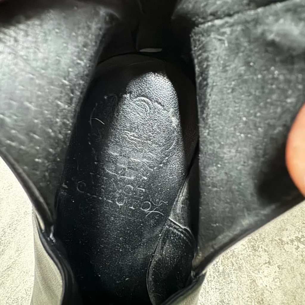 Vince Camuto Black Leather Ankle Boots - Image 4