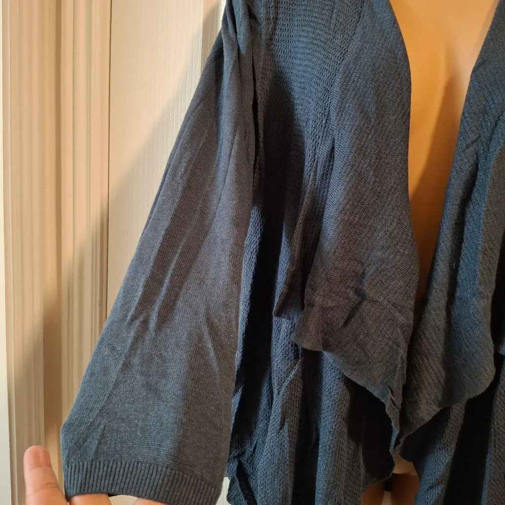 Torrid NWOT SZ 3 Women's Open Front Blue Sweater/Cardigan - Image 8