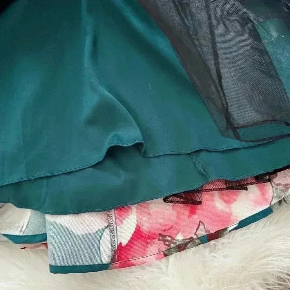 City Triangles Y2K Flare Green & Pink Floral Open Back Mini Dress - Image 5