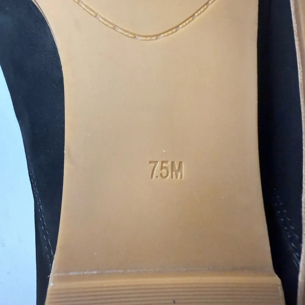 Corso Como Annalyn Open Toe Black Suede Flats Size 7.5 Italian Leather - Image 12