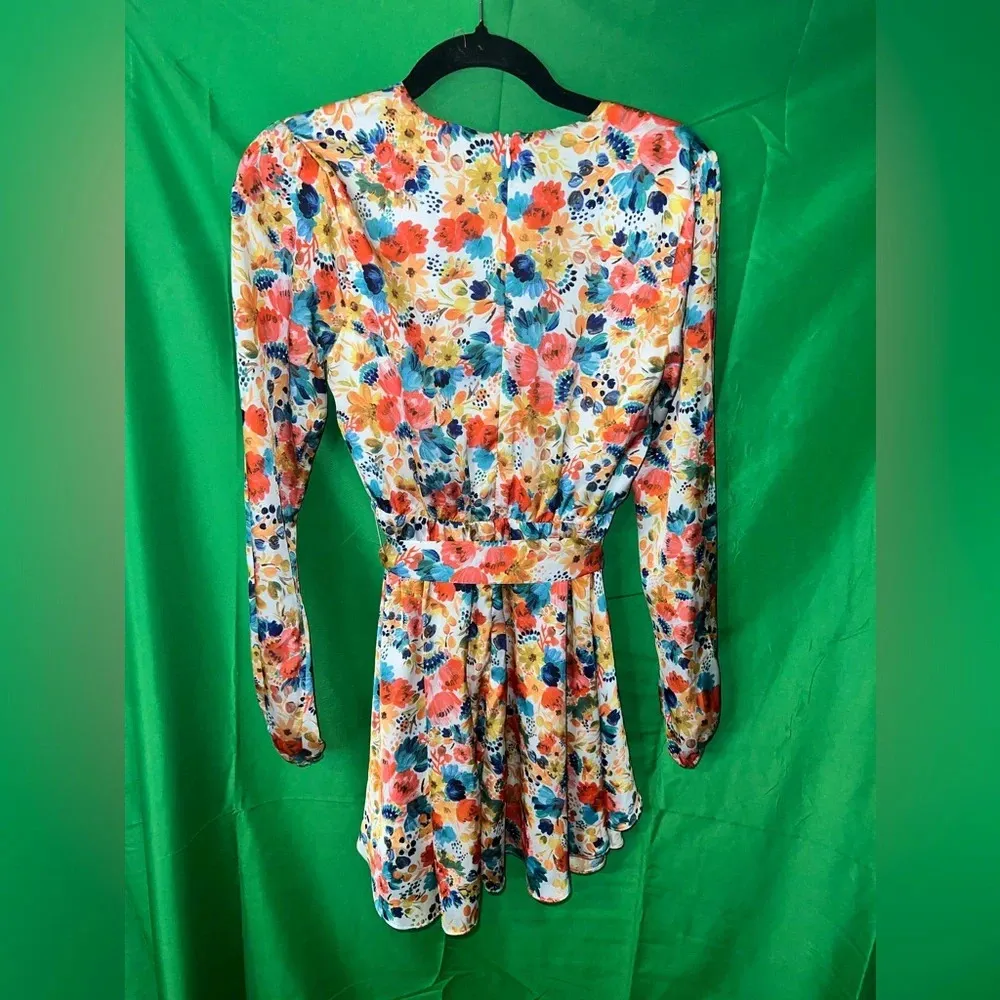 Lovers & Friends Mini Dress size XXS - Image 4