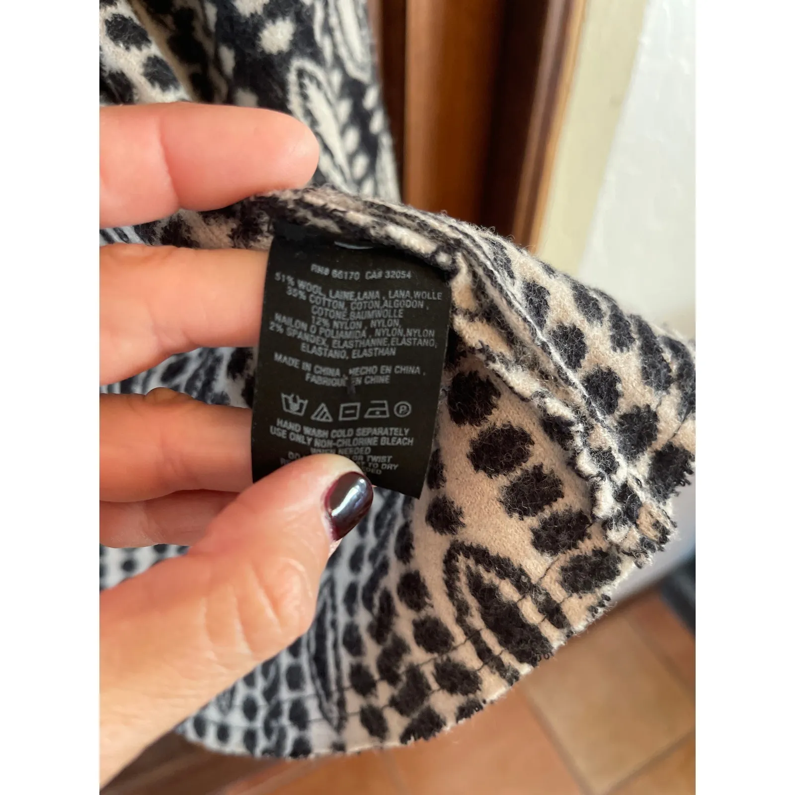 MOTH for Anthropologie felted wool blend open front duster sweater vest. M/L Black Size undefined - Image 3