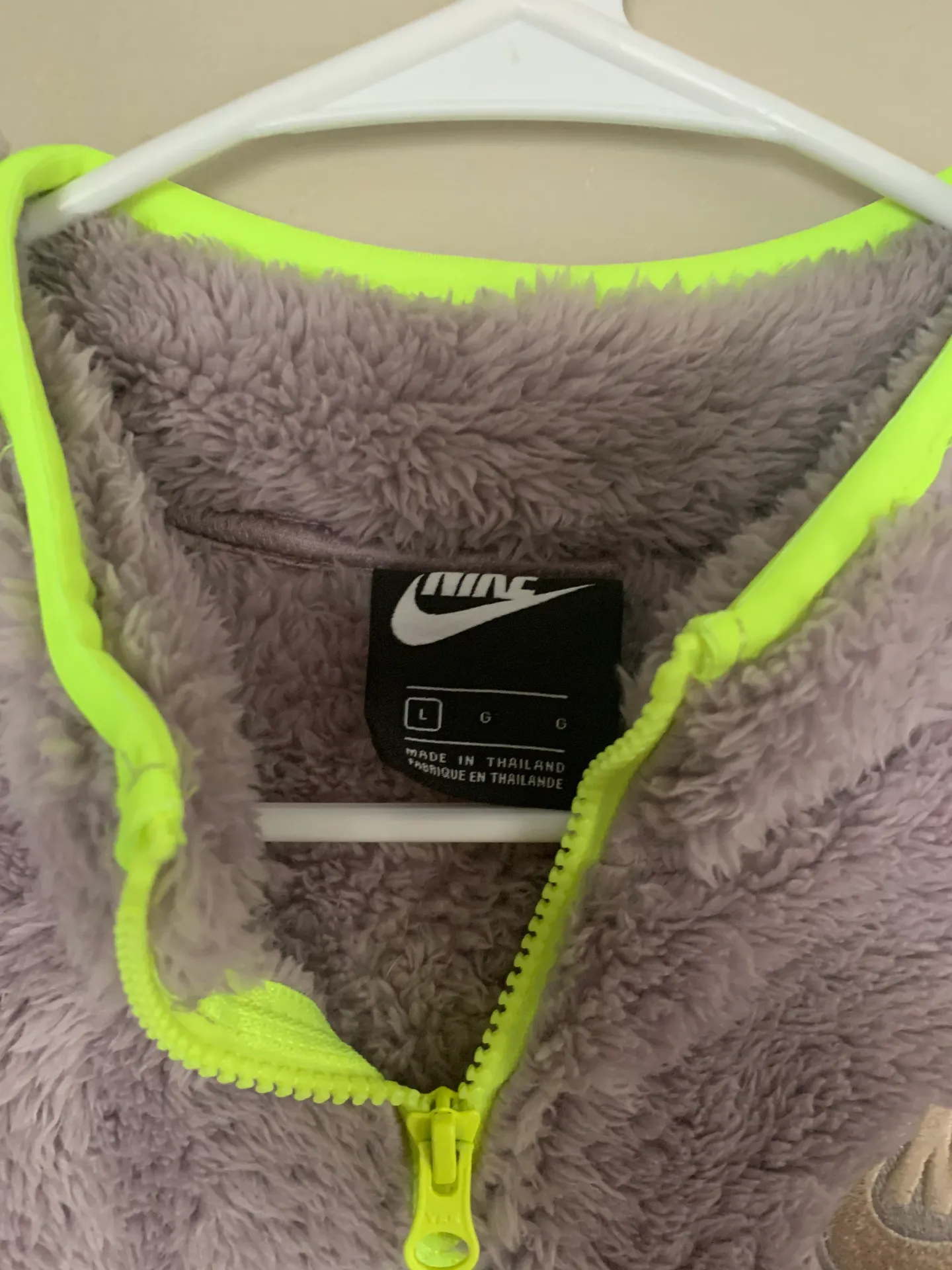 Nike Sherpa Cropped Pullover - Image 5