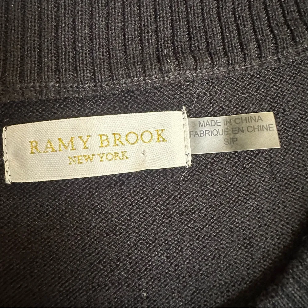 Ramy Brook Tascha Black Cold Shoulder Wool Sweater with Side Zipper Size Small - Image 8