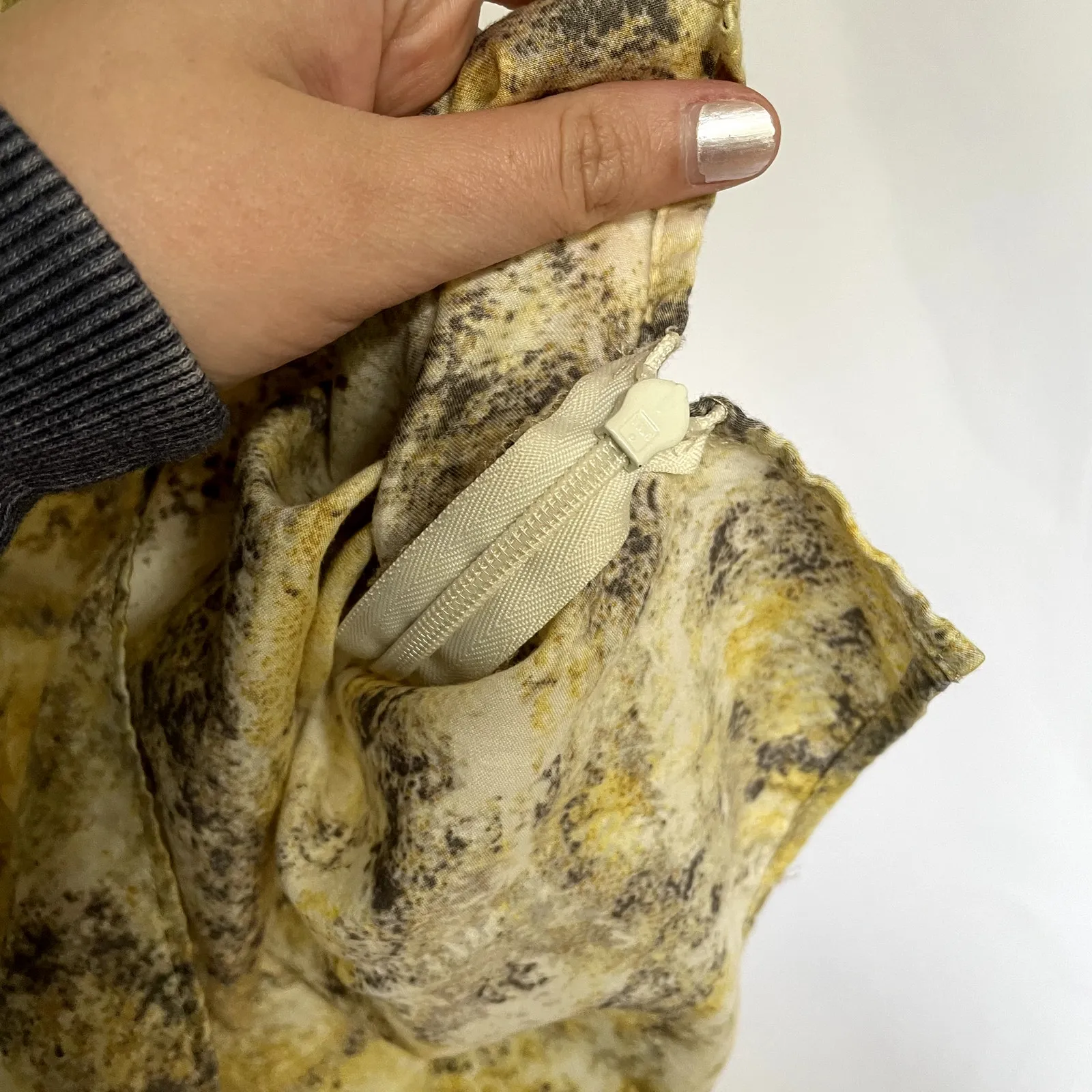 Talbots yellow green sleeveless blouse vintage women's size 8P zipper cotton - Image 5