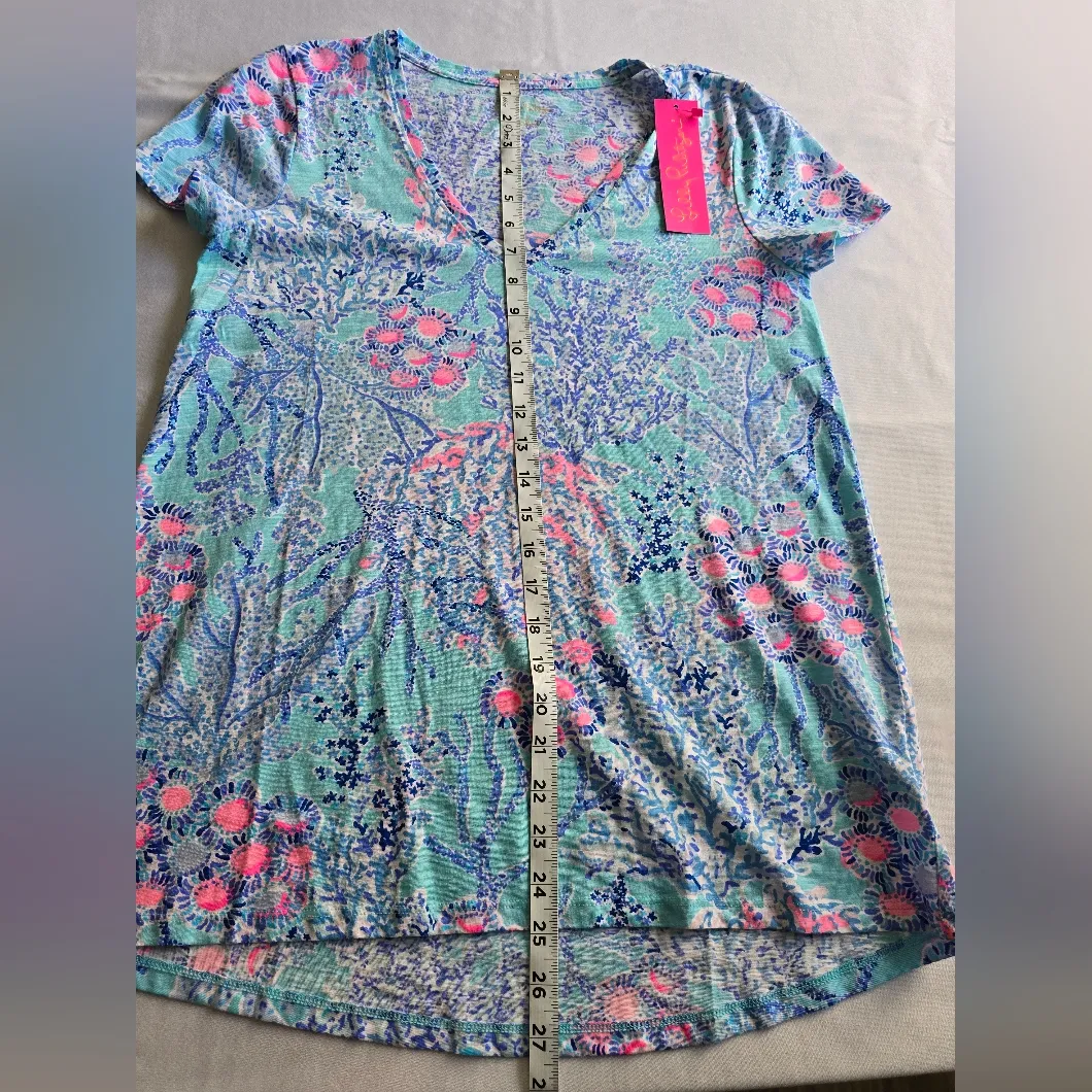 Lilly Pulitzer Etta V-Neck Blue Ibiza Now You Sea Me‎ 100% Cotton Short Sleeve - Image 3