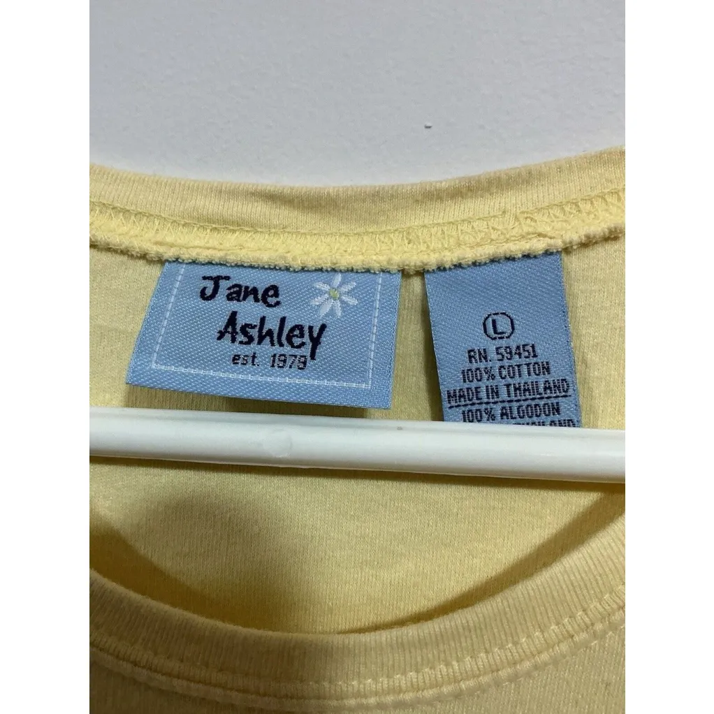 Tee Shirt Yellow Turtle Sequance Design Large Jane Ashley - Image 3