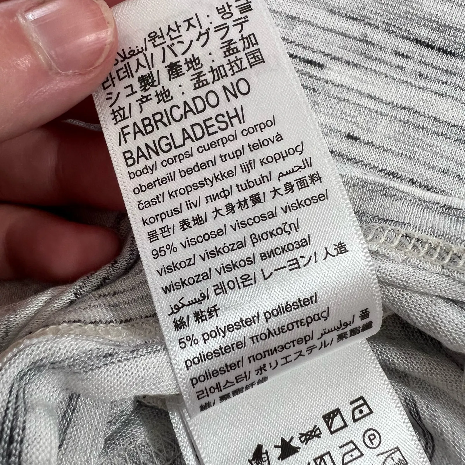 Calvin Klein Jeans Womens T Shirt Top Casual Short Sleeved Pullover Gray Medium - Image 11