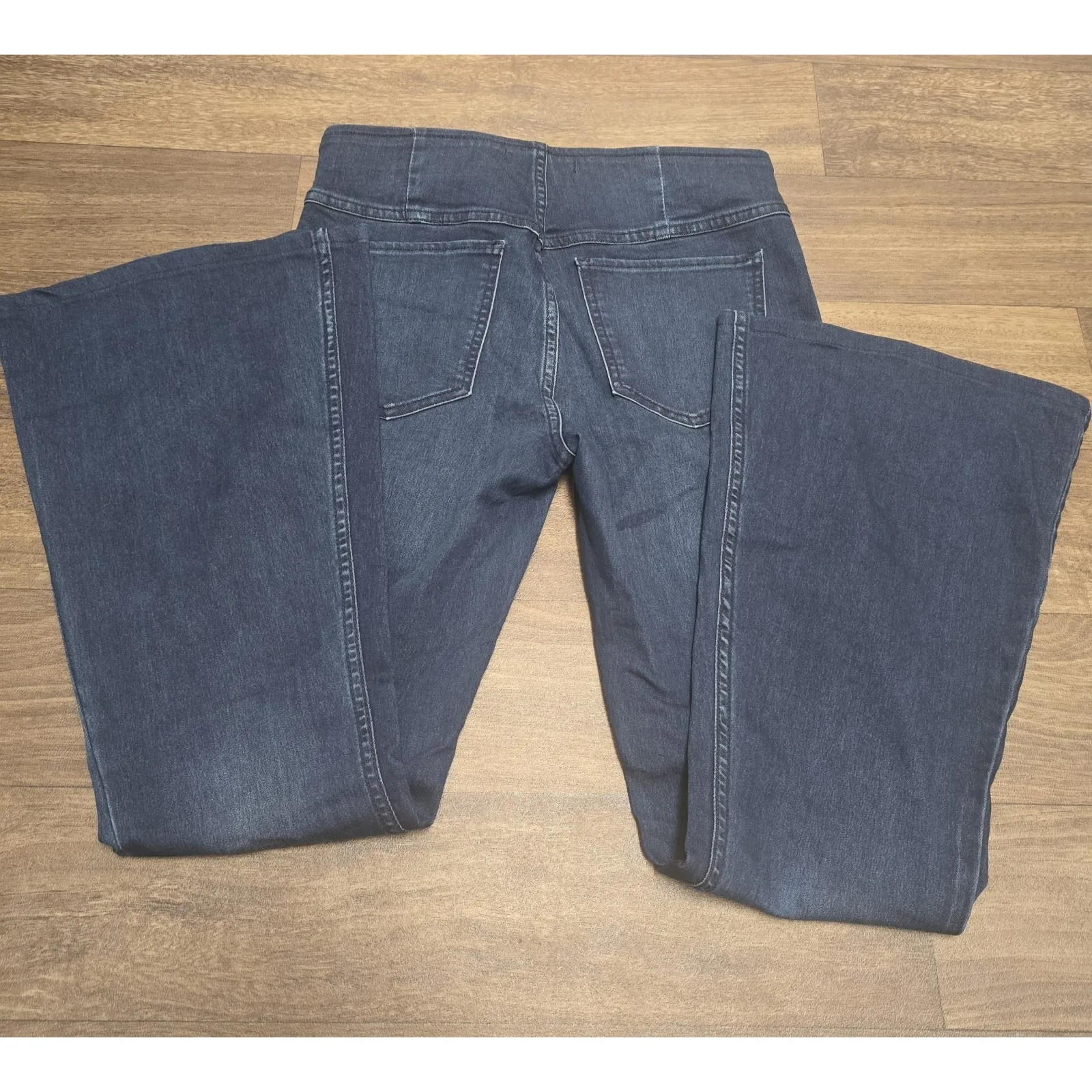 Free People Penny Pull-On‎ Flare Jean Size 28 - Image 3