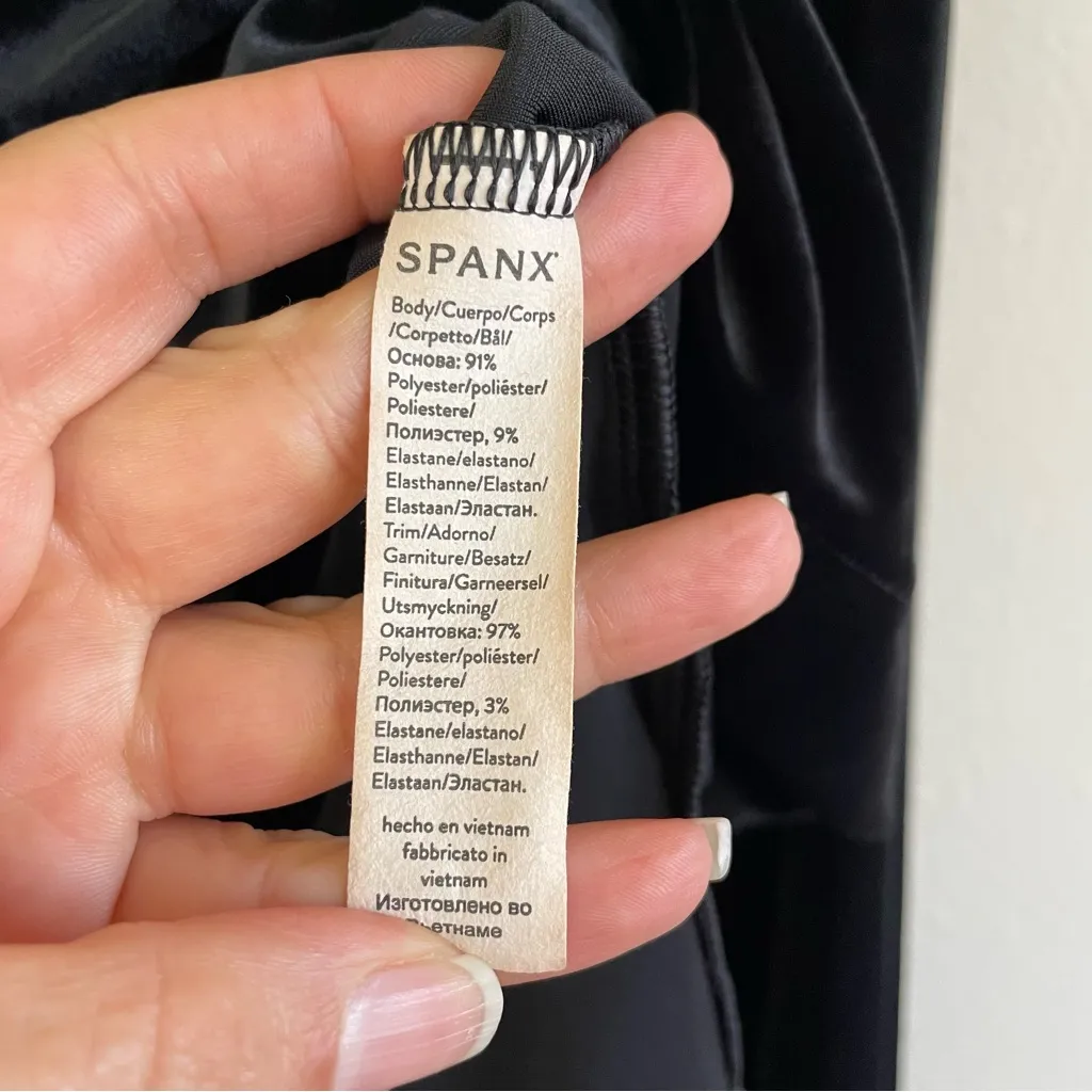 SPANX Black Velour 1/2 Zip Pullover Sweatshirt Size M - Image 10