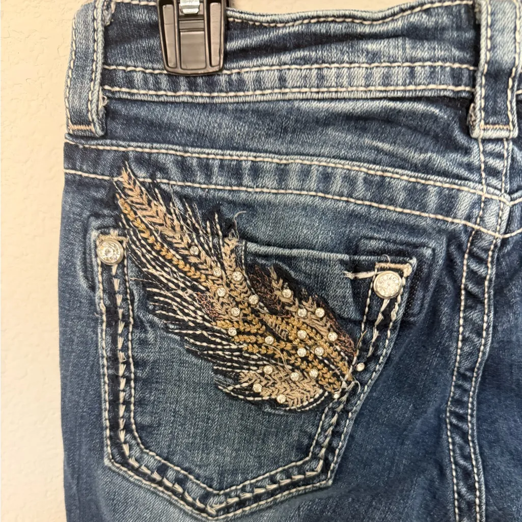 Miss Me Boot Cut Jeans Embroidered & Embellished Crystal Feather Pockets Size 28 - Image 8