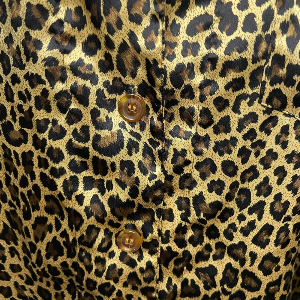 Victorias Secret Leopard Print Satin Pajama Set Size Small - Image 4