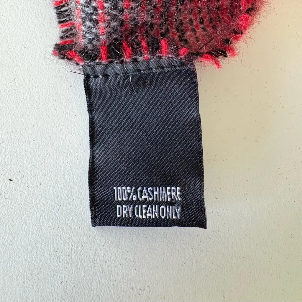 Fraas Red Gray 100% Cashmere Scarf 69”x13.5” Made In Germany - Image 4