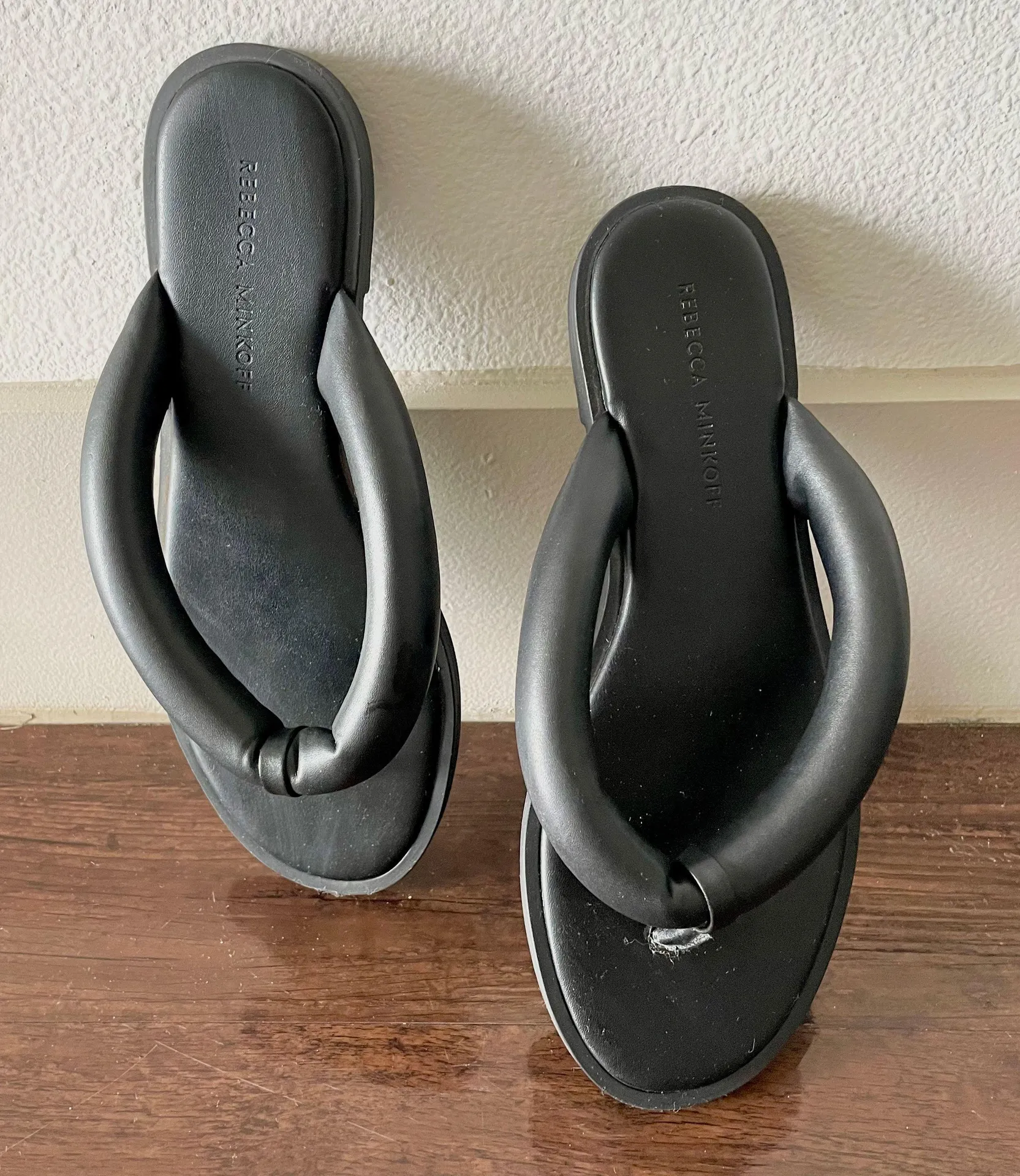 Rebecca Minkoff Senet Sandals 7.5 Black - Image 5